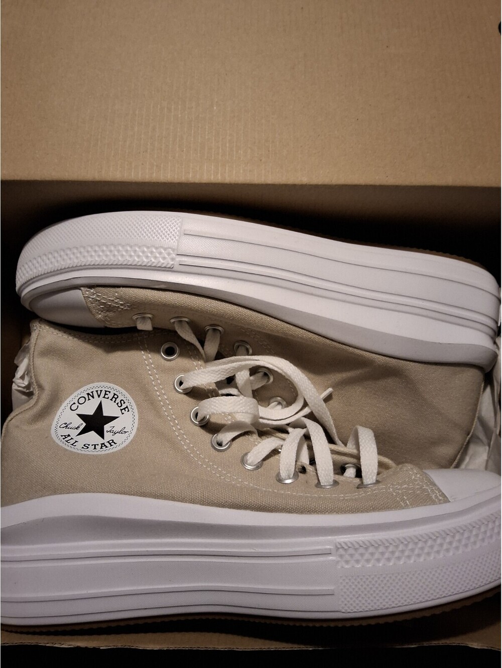 Converse by YOU Chuck Taylor Platform Lift Hi Beige Shoe Size 9 New W/Box